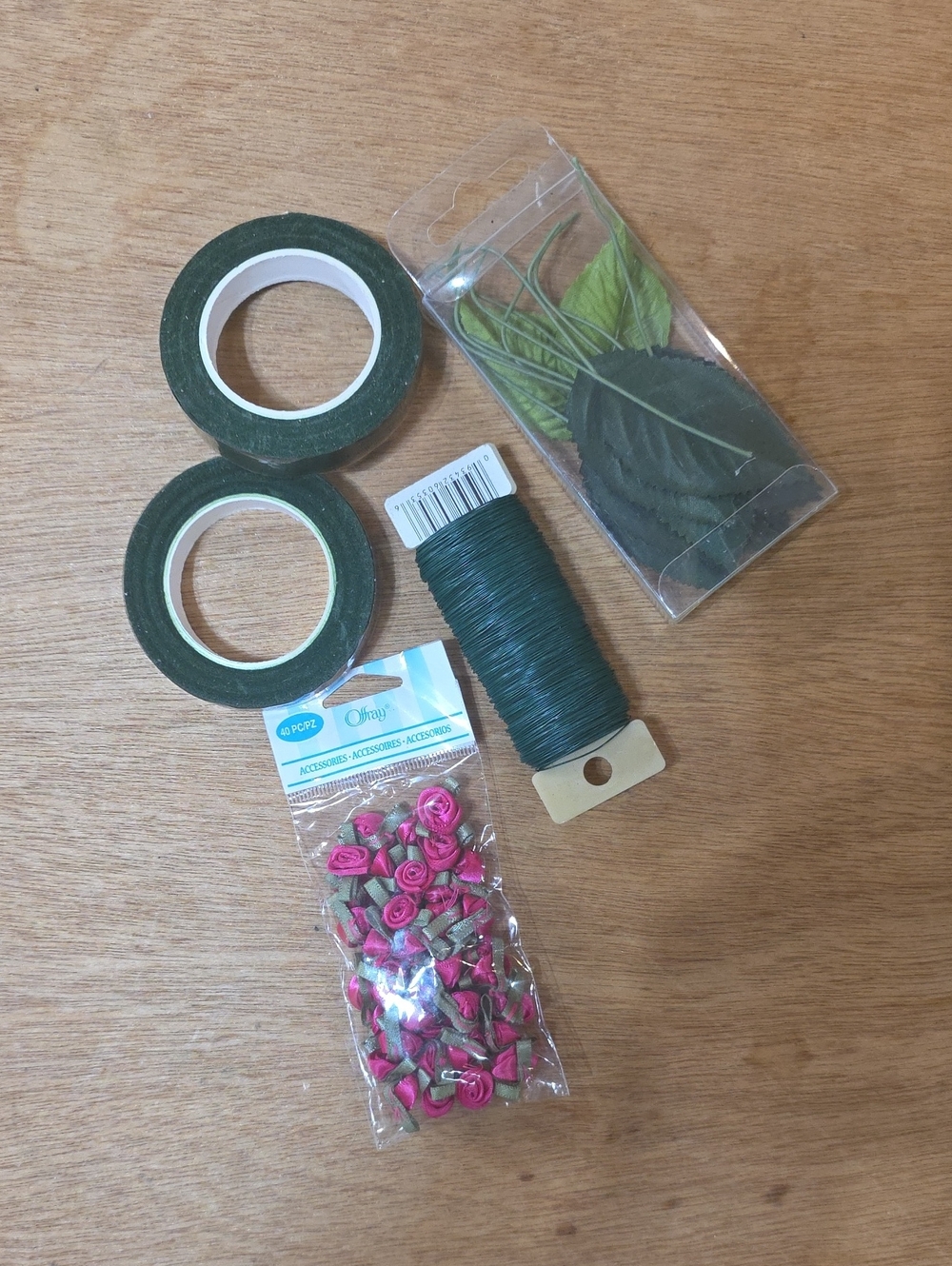 Florist Tape, Wire & Artificial Leaves Craft Pack - Green with Pink Accents